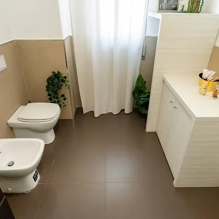 Hanura One - Modern 2bedrooms With Balcony Apartment
